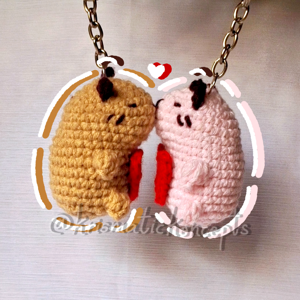Kissing Capybara Duo Keychains